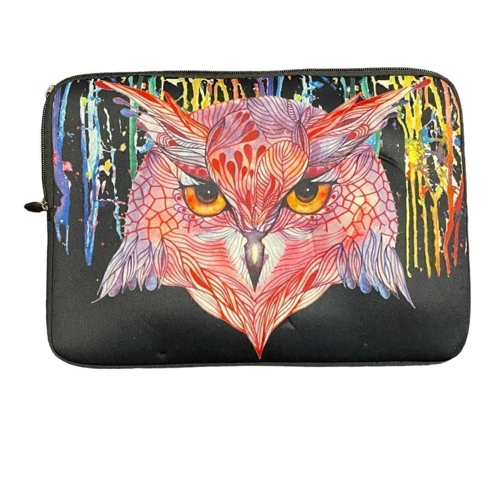Psychedelic owl neoprene  laptop sleeve bag